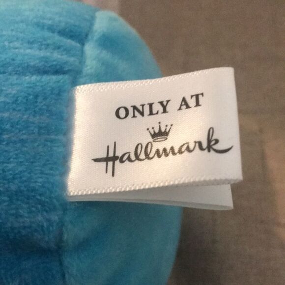 Elsa Itty Bittys - Hallmark - Picture 8 of 8